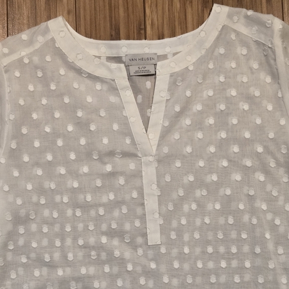 NWOT Van Heusen White Top - Picture 3 of 10